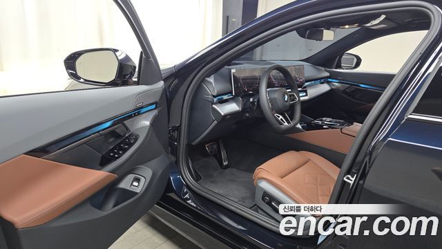 BMW 5-Series 530i xDrive M Sport