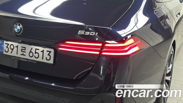 BMW 5-Series 530i xDrive M Sport