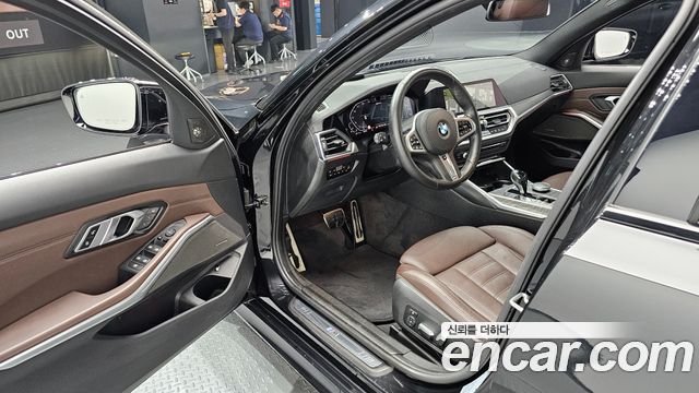 BMW 3-Series 330e M Sport