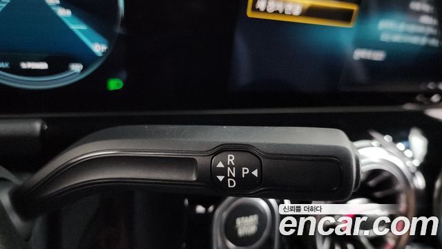 Mercedes-Benz EQA EQA250 AMG Package
