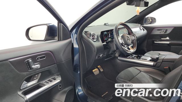 Mercedes-Benz EQA EQA250 AMG Package