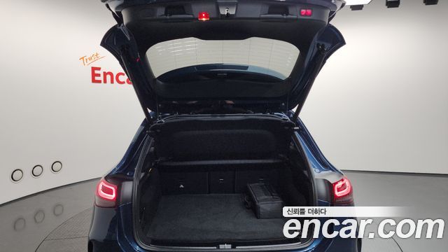 Mercedes-Benz EQA EQA250 AMG Package