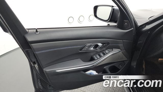 BMW 3-Series 320i M Sport