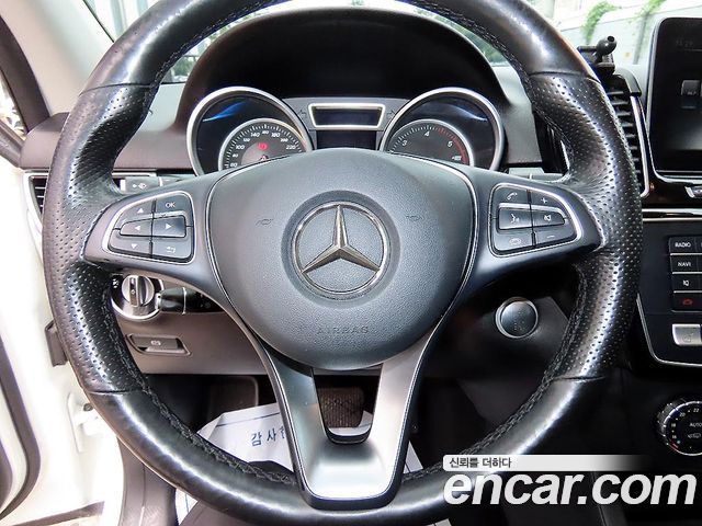 Mercedes-Benz GLE-Class GLE350 d 4MATIC