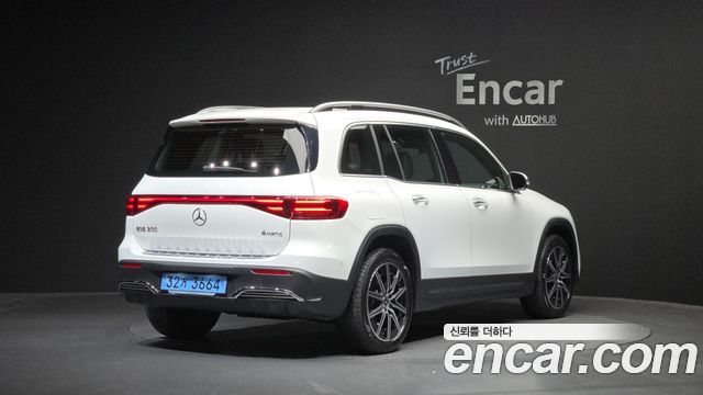 Mercedes-Benz EQB EQB300 4MATIC AMG Line