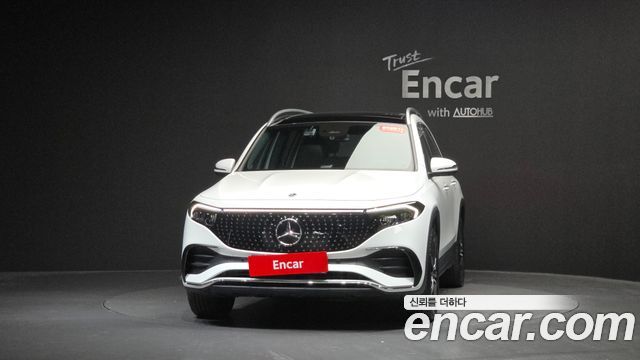 Mercedes-Benz EQB EQB300 4MATIC AMG Line