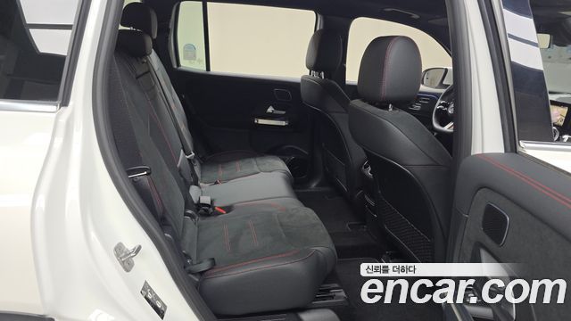Mercedes-Benz EQB EQB300 4MATIC AMG Line