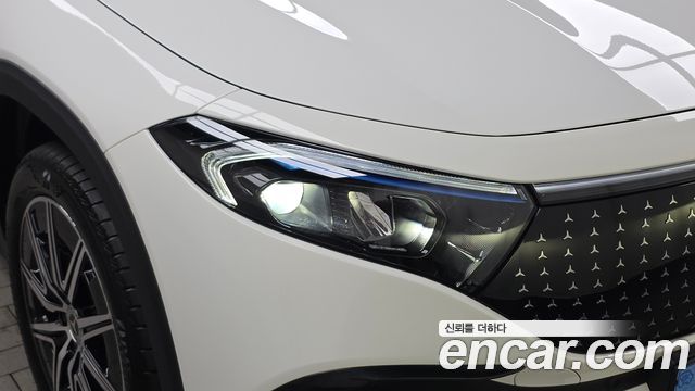 Mercedes-Benz EQB EQB300 4MATIC AMG Line