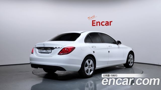 Mercedes-Benz C-Class C200
