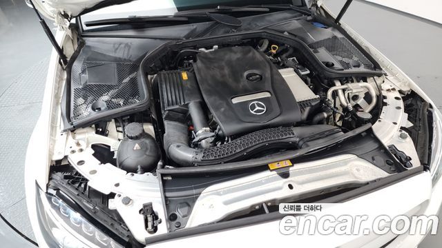 Mercedes-Benz C-Class C200