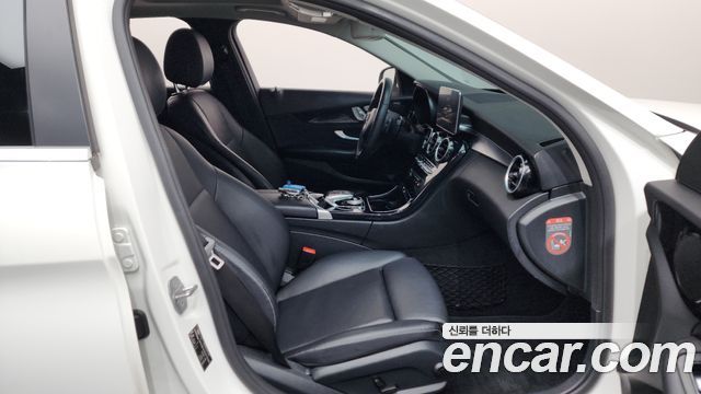 Mercedes-Benz C-Class C200
