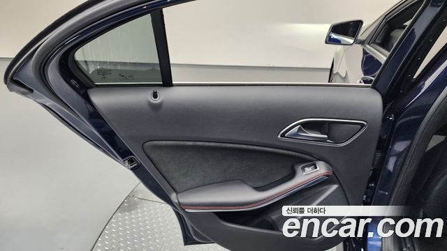 Mercedes-Benz A-Class A200 AMG Line