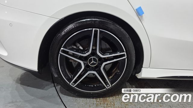 Mercedes-Benz A-Class AMG A35 4MATIC Sedan