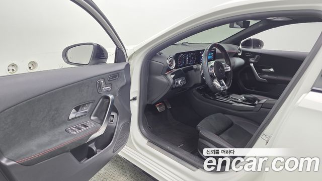 Mercedes-Benz A-Class AMG A35 4MATIC Sedan