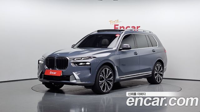BMW X7 xDrive 40i Design Pure Excellence 6-Seater