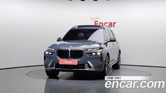 BMW X7 xDrive 40i Design Pure Excellence 6-Seater