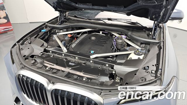 BMW X7 xDrive 40i Design Pure Excellence 6-Seater