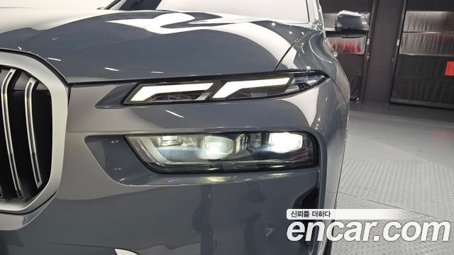 BMW X7 xDrive 40i Design Pure Excellence 6-Seater