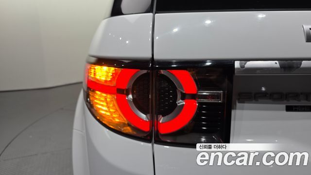 Land Rover Discovery Sport 2.0 TD4 HSE Luxury