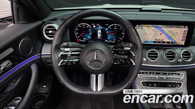 Mercedes-Benz E-Class E220d 4MATIC AMG Line