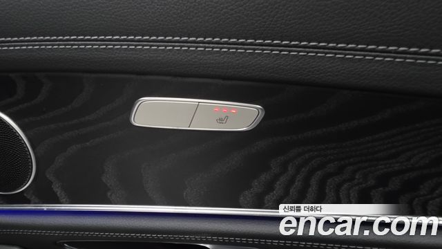 Mercedes-Benz E-Class E220d 4MATIC AMG Line
