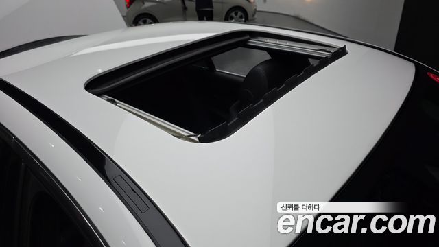 Mercedes-Benz E-Class E220d 4MATIC AMG Line