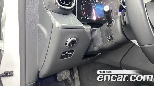 Mercedes-Benz GLC-Class GLC220 d 4MATIC