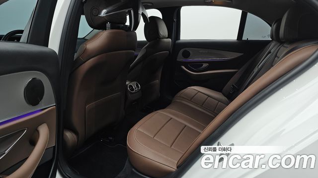 Mercedes-Benz E-Class E200 Avantgarde