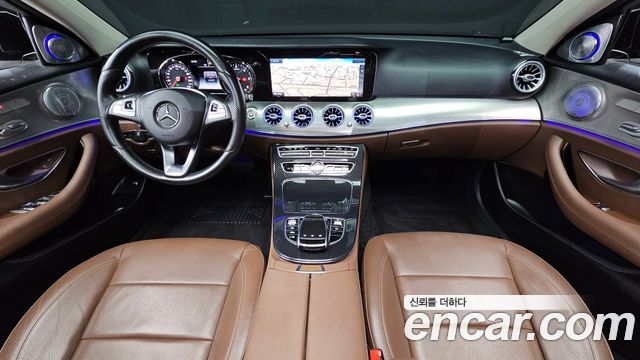 Mercedes-Benz E-Class E220d Avantgarde