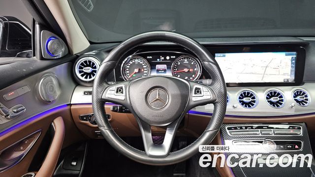 Mercedes-Benz E-Class E220d Avantgarde