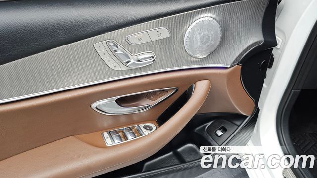 Mercedes-Benz E-Class E220d Avantgarde