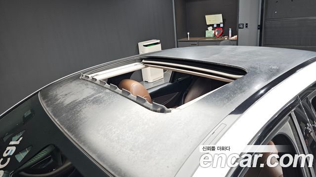 Mercedes-Benz E-Class E220d Avantgarde