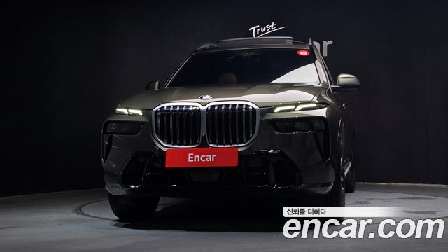 BMW X7 xDrive 40i M Sport 7STR