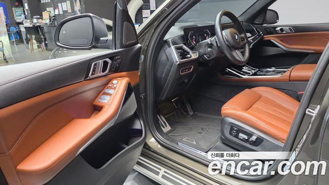 BMW X7 xDrive 40i M Sport 7STR
