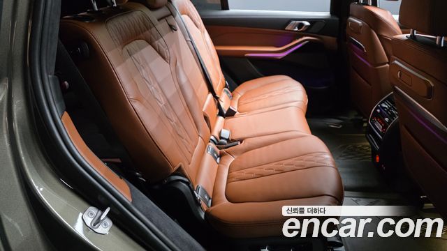 BMW X7 xDrive 40i M Sport 7STR