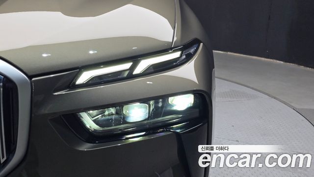 BMW X7 xDrive 40i M Sport 7STR