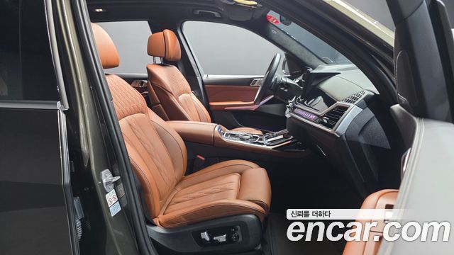BMW X7 xDrive 40i M Sport 7STR