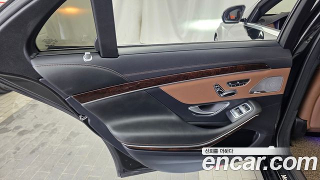 Mercedes-Benz S-Class S560L 4MATIC