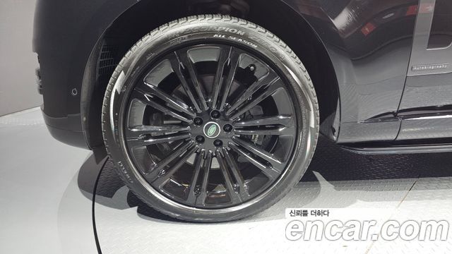 Land Rover Range Rover P530 Autobiography Long Wheel Base