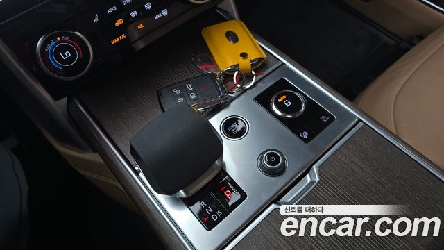 Land Rover Range Rover P530 Autobiography Long Wheel Base