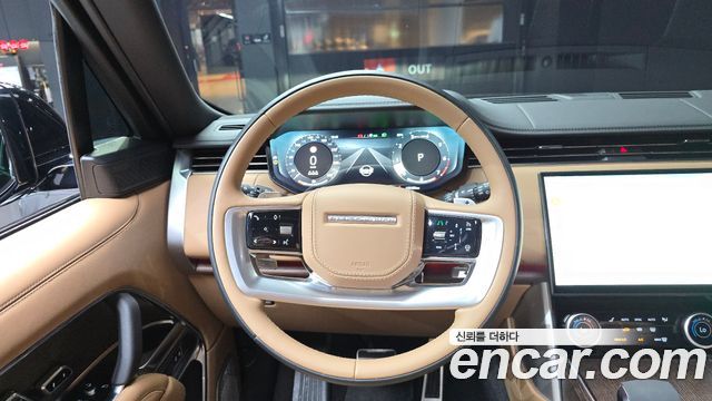Land Rover Range Rover P530 Autobiography Long Wheel Base