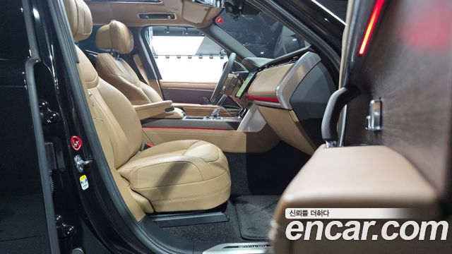 Land Rover Range Rover P530 Autobiography Long Wheel Base