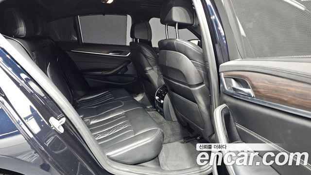 BMW 5-Series 520d M Sport Package Plus