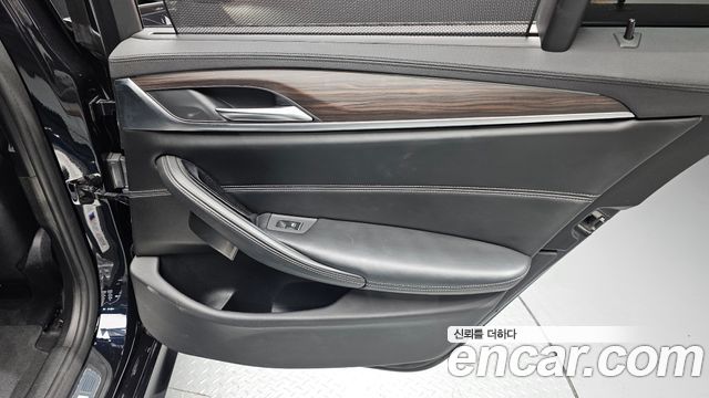 BMW 5-Series 520d M Sport Package Plus