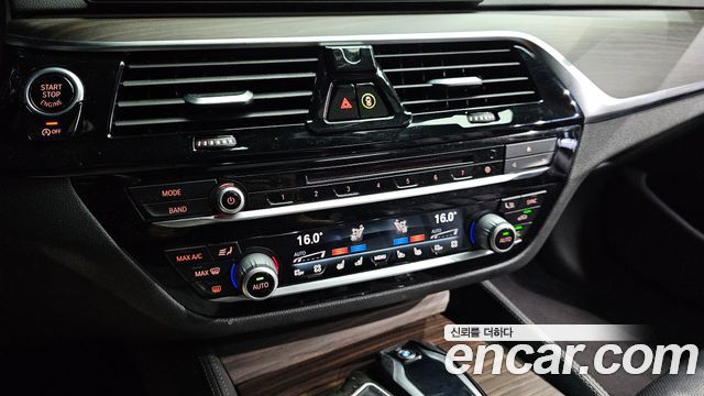 BMW 5-Series 520d M Sport Package Plus