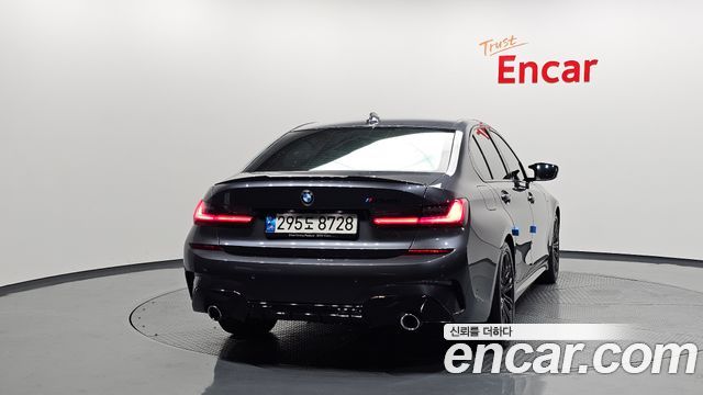 BMW 3-Series 320i M Sport