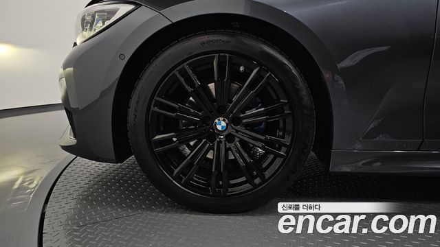 BMW 3-Series 320i M Sport