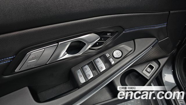 BMW 3-Series 320i M Sport