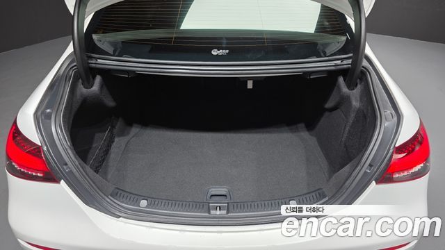 Mercedes-Benz E-Class E250 Avantgarde