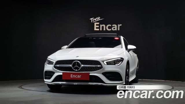 Mercedes-Benz CLA-Class CLA250 4MATIC